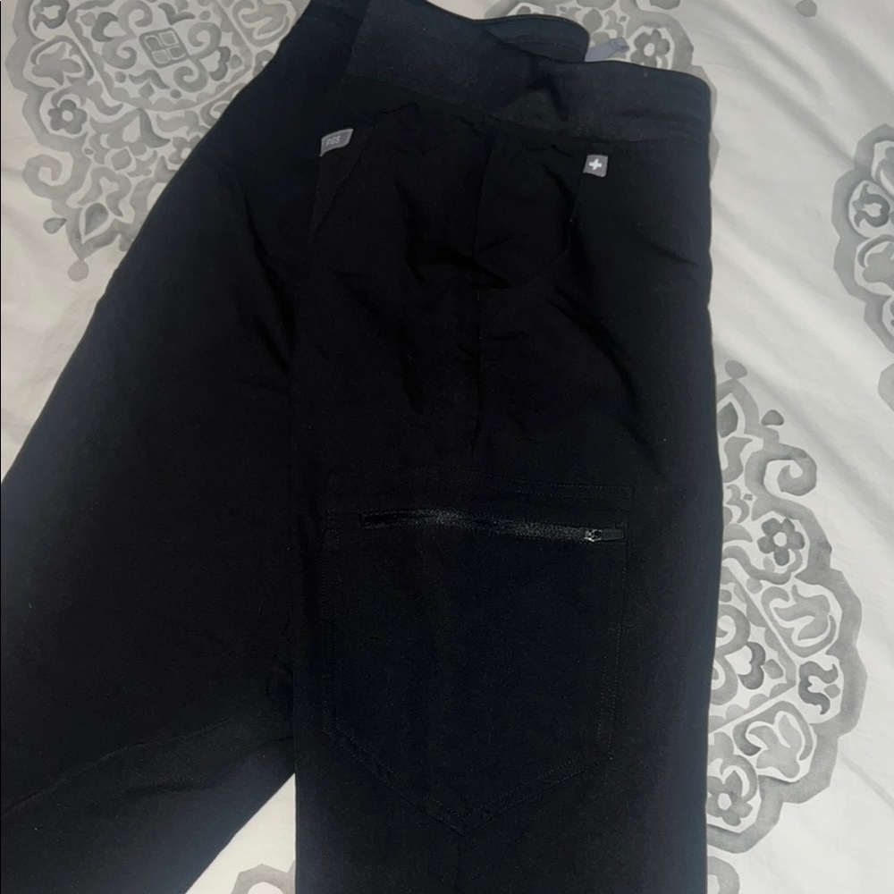 Figs Pants with Drawstring - Picture 6 of 6